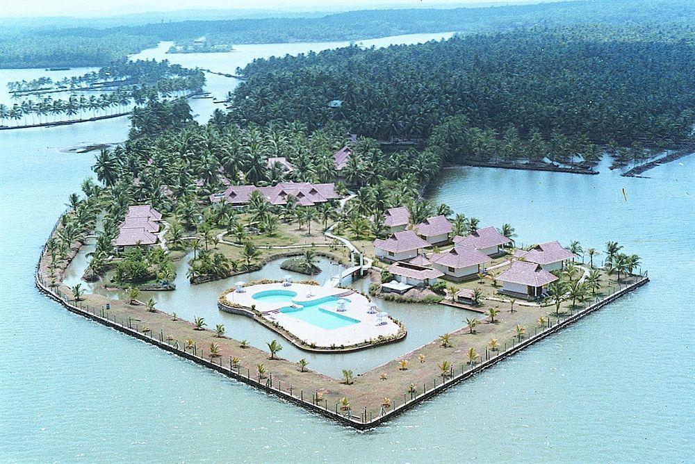 Aquasserenne Коллам Екстер'єр фото